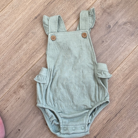 💚💜Gauze One Piece Bundle - Picture 5 of 7